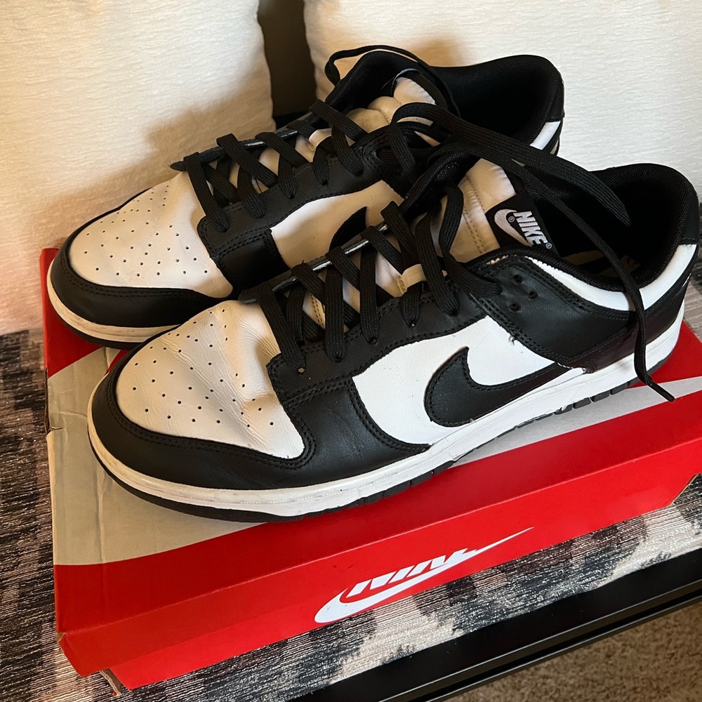 Nike Dunk Low Retro